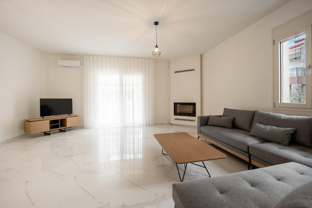 Kalisun Exclusive Villas Nea Kallikrateia Exterior photo